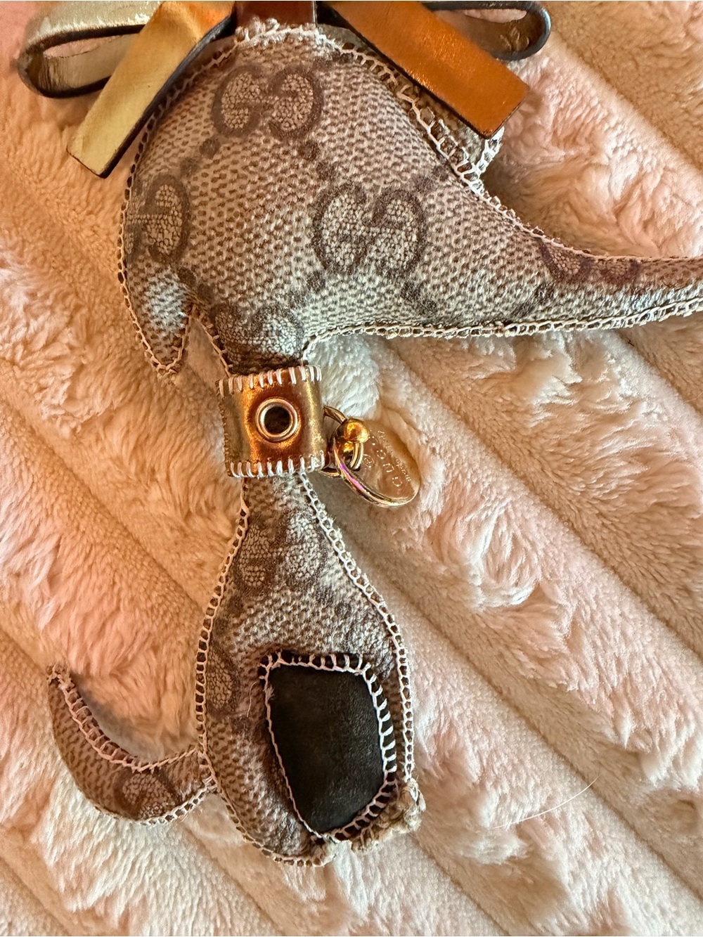 Gucci Gold and Brown Leather Dog Keyring Charm - Picture 7 of 10